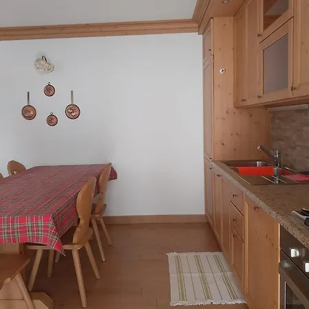 아파트 Domus Tre Pini Premadio